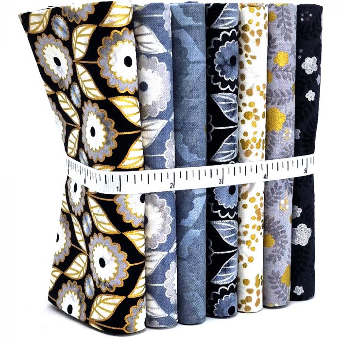 Robert Kaufman Fabric Wishwell Silverstone Fat Quarter Pack