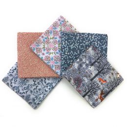 Winter In Bluebell Wood Lewis & Irene Flannel | Fat Quarter Pack 1